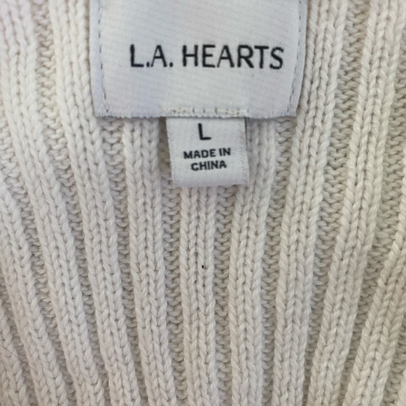 LA Hearts Knit Halter Top - Picture 2 of 2